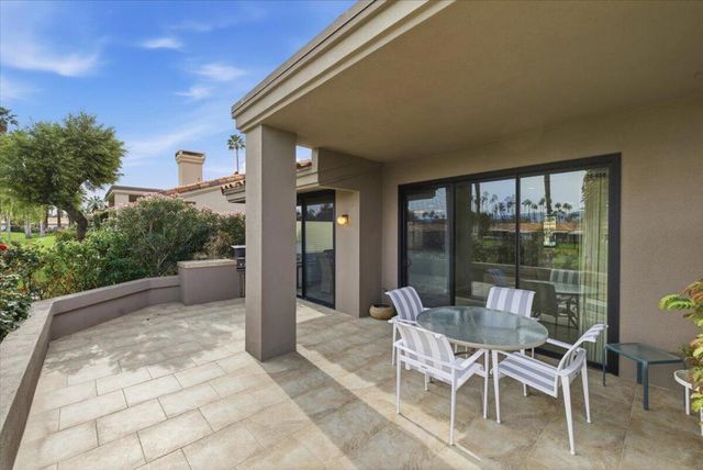 38658 Dahlia Way, Palm Desert, CA 92211