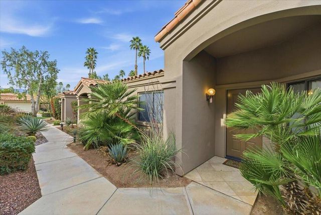 38658 Dahlia Way, Palm Desert, CA 92211