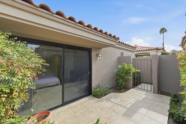 38658 Dahlia Way, Palm Desert, CA 92211