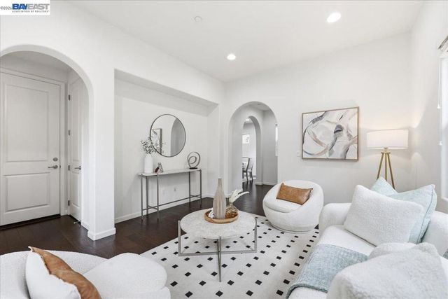 2048 Tarragon Rose Ct, San Ramon, CA 94582