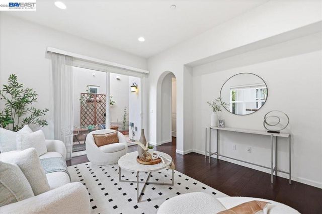 2048 Tarragon Rose Ct, San Ramon, CA 94582