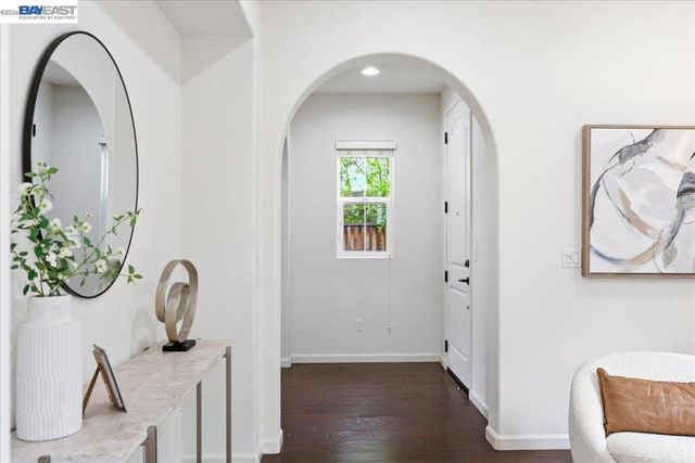 2048 Tarragon Rose Ct, San Ramon, CA 94582