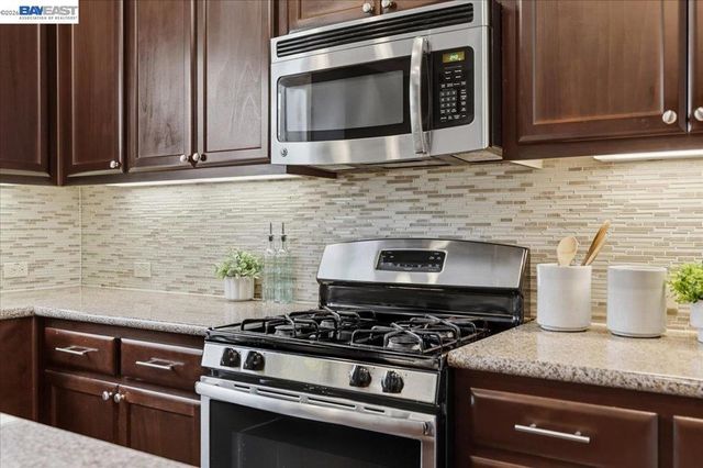 2048 Tarragon Rose Ct, San Ramon, CA 94582
