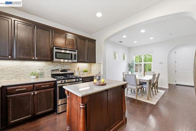 2048 Tarragon Rose Ct, San Ramon, CA 94582