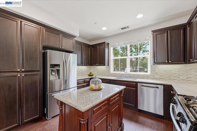 2048 Tarragon Rose Ct, San Ramon, CA 94582