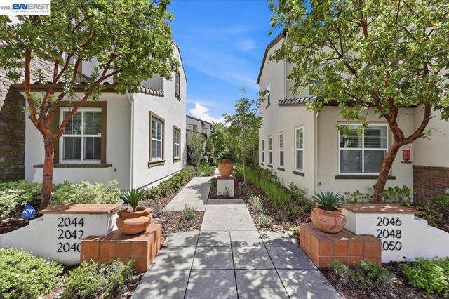 2048 Tarragon Rose Ct, San Ramon, CA 94582
