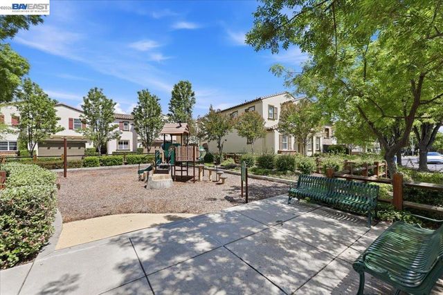 2048 Tarragon Rose Ct, San Ramon, CA 94582