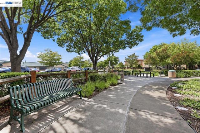 2048 Tarragon Rose Ct, San Ramon, CA 94582