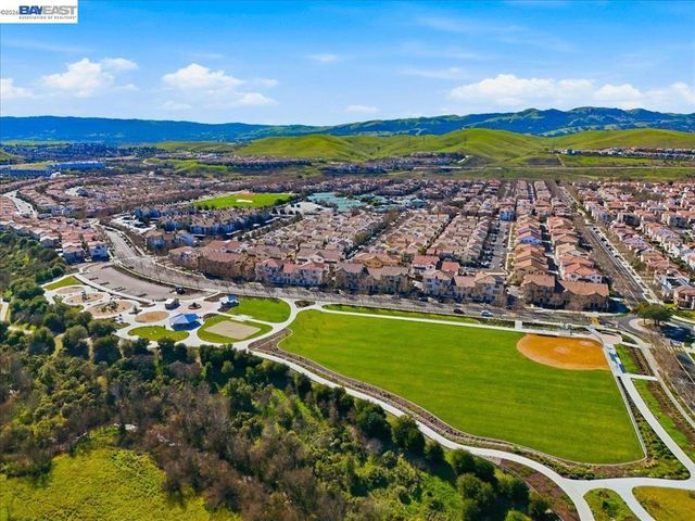 2048 Tarragon Rose Ct, San Ramon, CA 94582