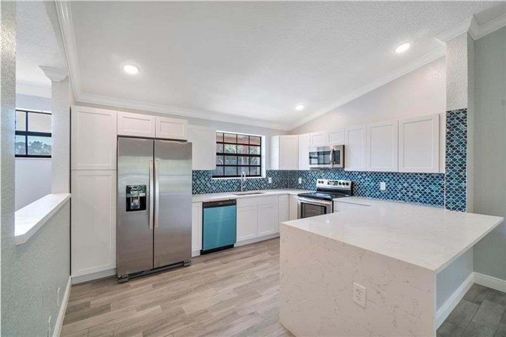 1004 Congressional Way, Deerfield Beach, FL 33442