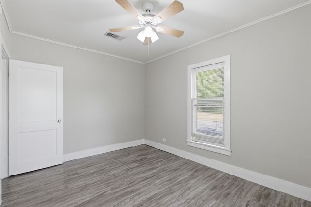 630 E Acheson Street, Denison, TX 75021