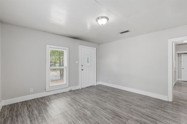 630 E Acheson Street, Denison, TX 75021