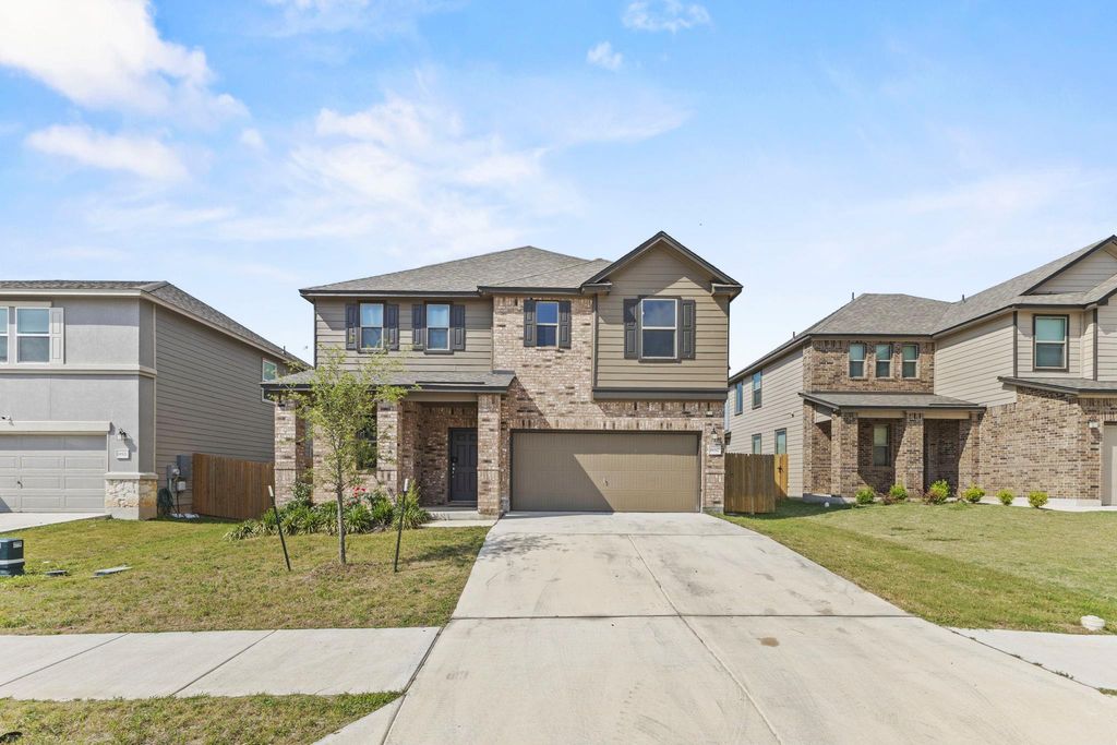 18517 Spotted Eagle LN, Elgin, TX 78621
