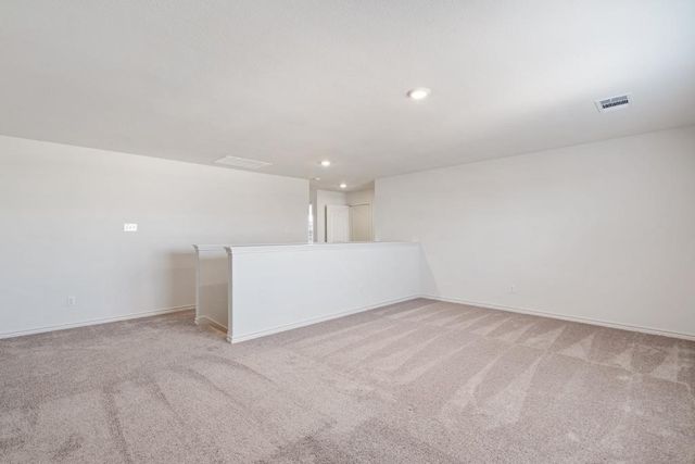213 Sunnymeade LN, Jarrell, TX 76537
