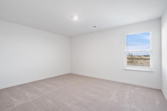 213 Sunnymeade LN, Jarrell, TX 76537