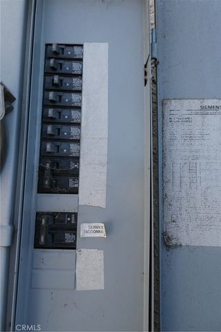 7040 Arlington, Los Angeles, CA 90043