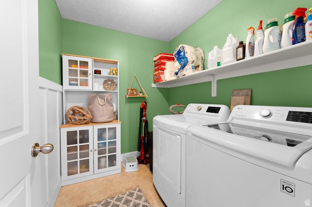 8678 W TITANIUM DR, Magna, UT 84044