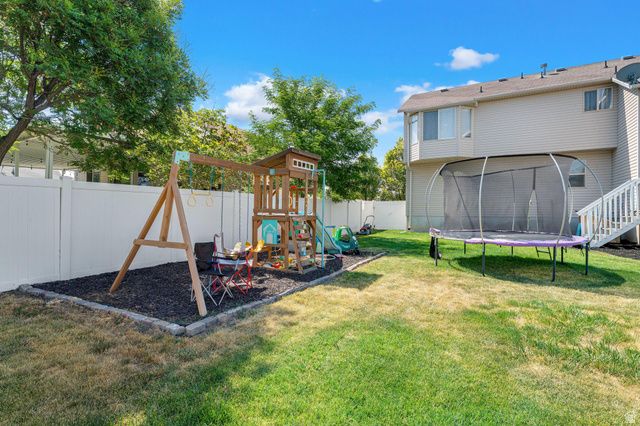 8678 W TITANIUM DR, Magna, UT 84044
