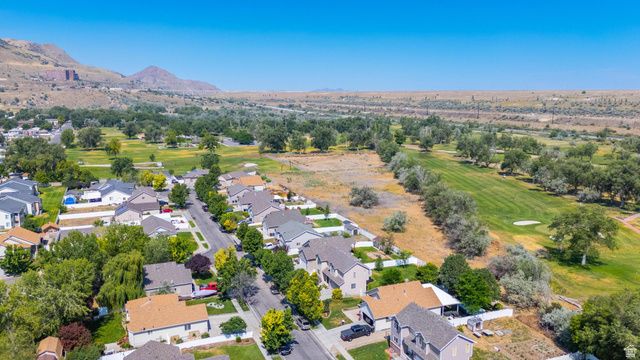 8678 W TITANIUM DR, Magna, UT 84044