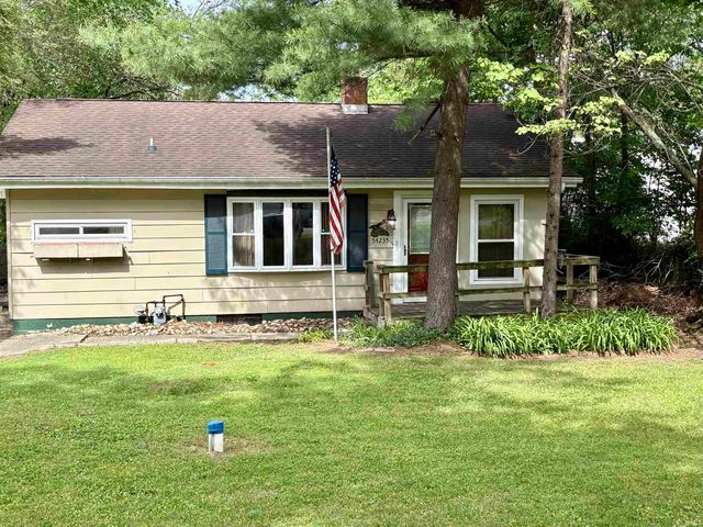 54235 Terrace Lane, South Bend, IN 46635