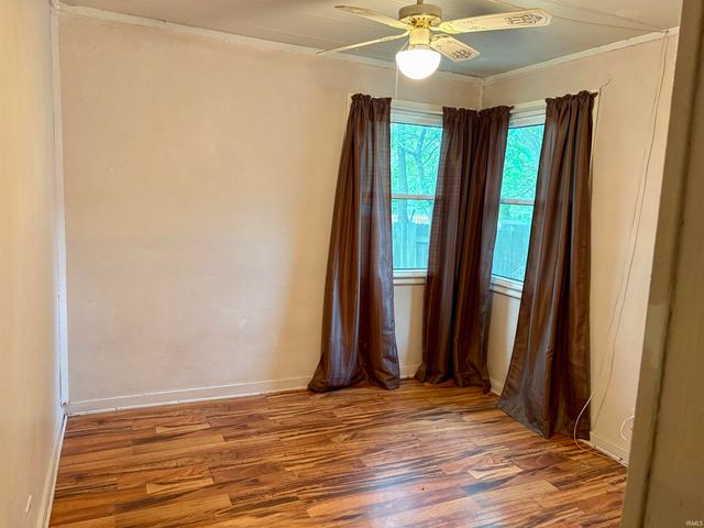 54235 Terrace Lane, South Bend, IN 46635
