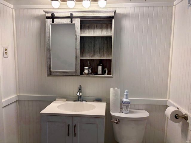 54235 Terrace Lane, South Bend, IN 46635