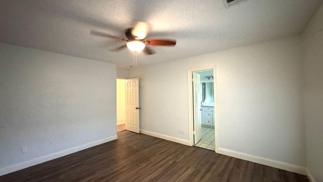 6422 Diamond Rock Drive, Cypress, TX 77449