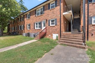 718 E Maple Avenue F, Gastonia, NC 28054