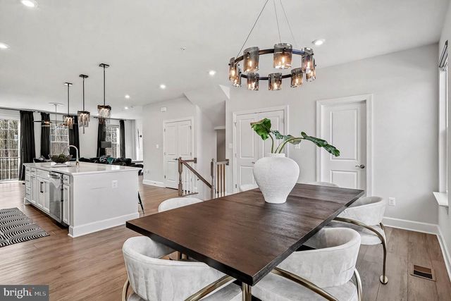 10878 FOXTROT CIR, Upper Marlboro, MD 20772