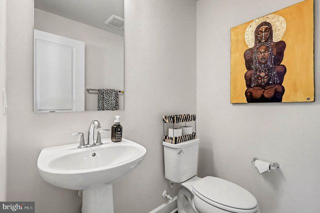10878 FOXTROT CIR, Upper Marlboro, MD 20772