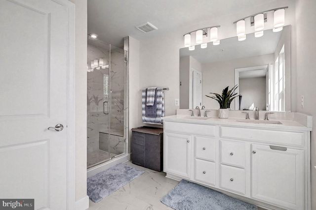 10878 FOXTROT CIR, Upper Marlboro, MD 20772