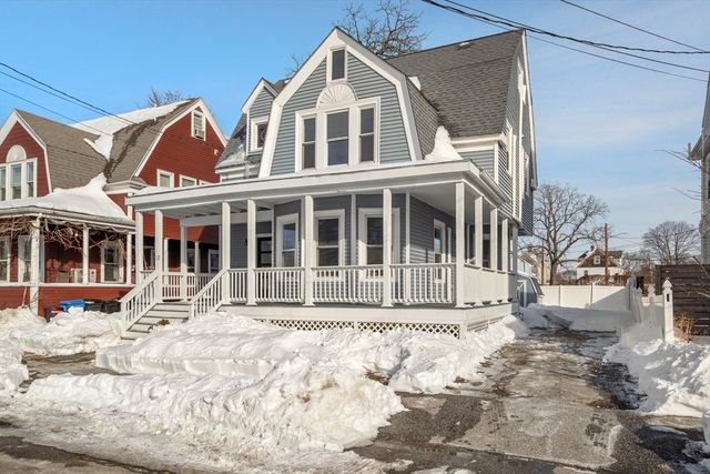 20 Townsedn St, Waltham, MA 02453