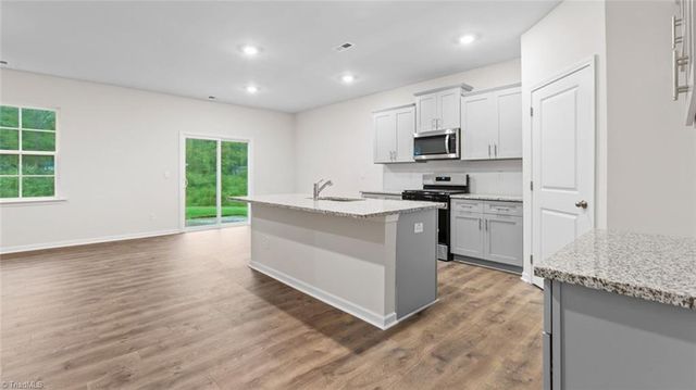 301 Strawberry Court, Lexington, NC 27295