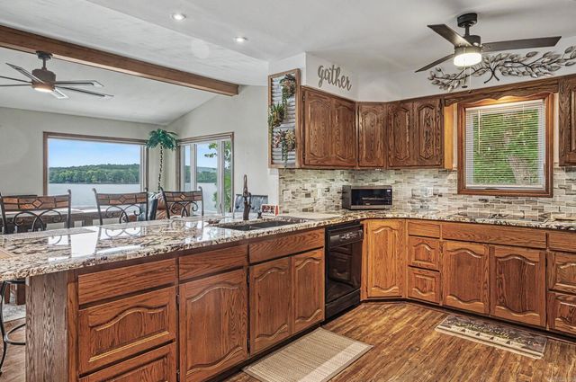 48 Coronado Lane, Hot Springs Village, AR 71909