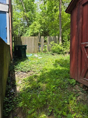 2114 St Leo Place, Cincinnati, OH 45211