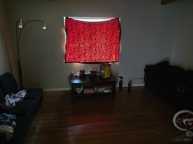 2114 St Leo Place, Cincinnati, OH 45211