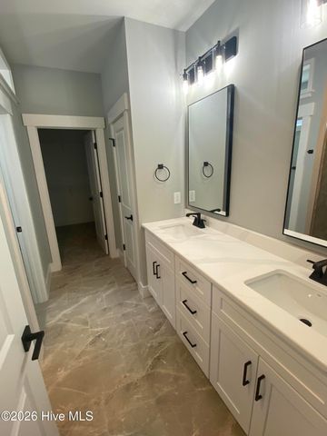 406 Summit Street, Aberdeen, NC 28315
