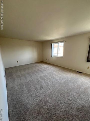 37543 Colonial Drive 124, Westland, MI 48185