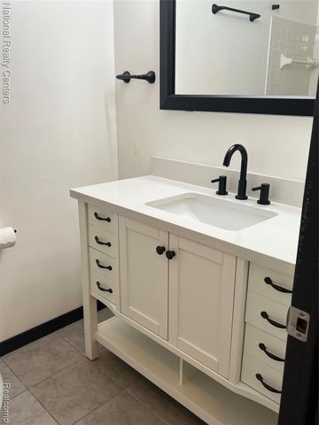 37543 Colonial Drive 124, Westland, MI 48185