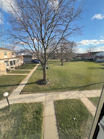 37543 Colonial Drive 124, Westland, MI 48185