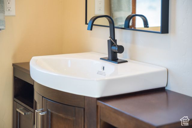 7424 N OLD POWER PLANT RD, Vernal, UT 84078