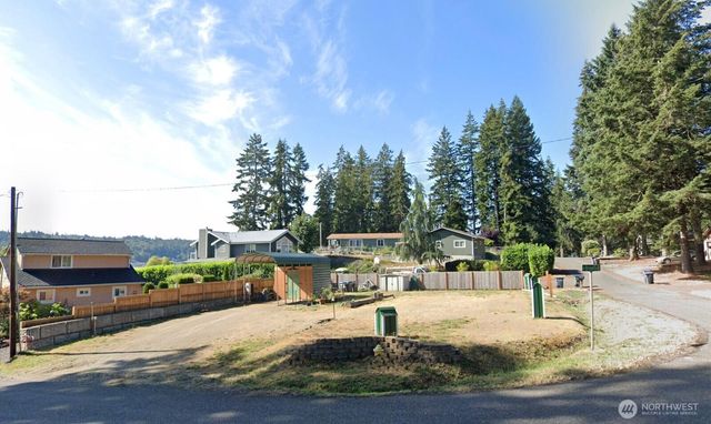 21 NE Bryan Lane, Belfair, WA 98528