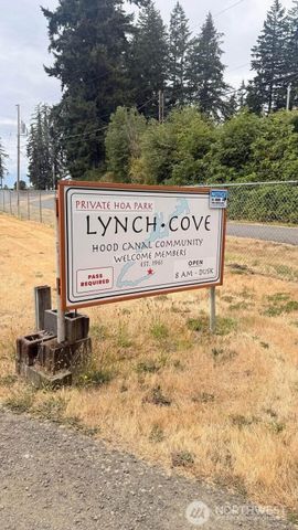 21 NE Bryan Lane, Belfair, WA 98528