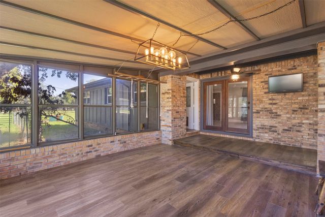 9591 Dripping Springs Road, Denison, TX 75021