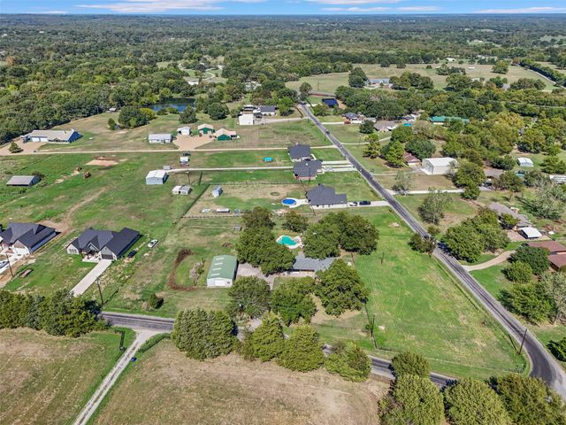 9591 Dripping Springs Road, Denison, TX 75021