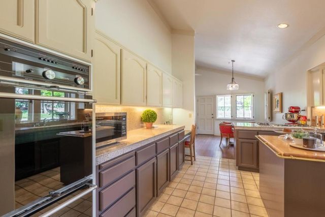 25405 Markham Lane, Salinas, CA 93908