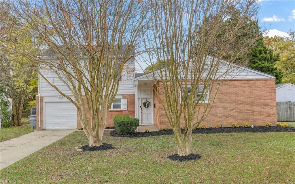 42 Banister DR, Hampton, VA 23666