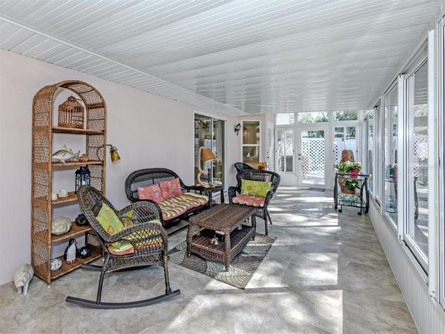 575 CLUBSIDE CIRCLE 35, Venice, FL 34293