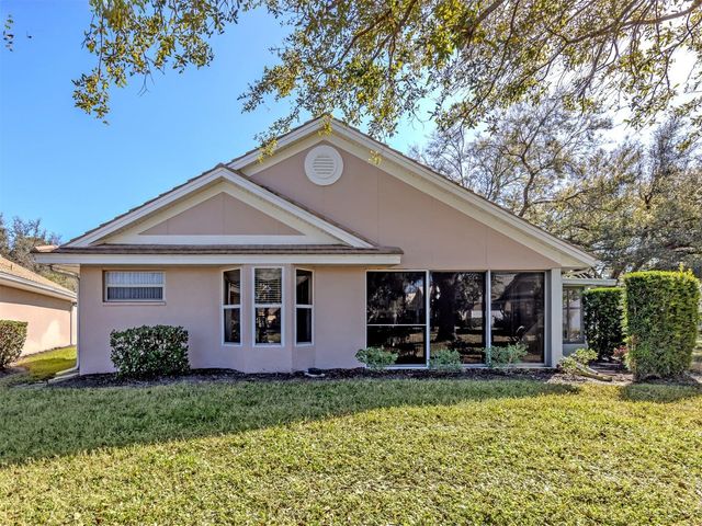 575 CLUBSIDE CIRCLE 35, Venice, FL 34293