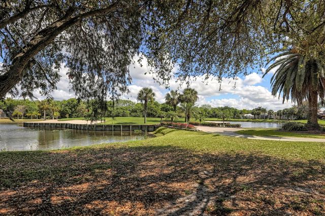 575 CLUBSIDE CIRCLE 35, Venice, FL 34293